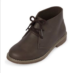 Children’s place lace up boots